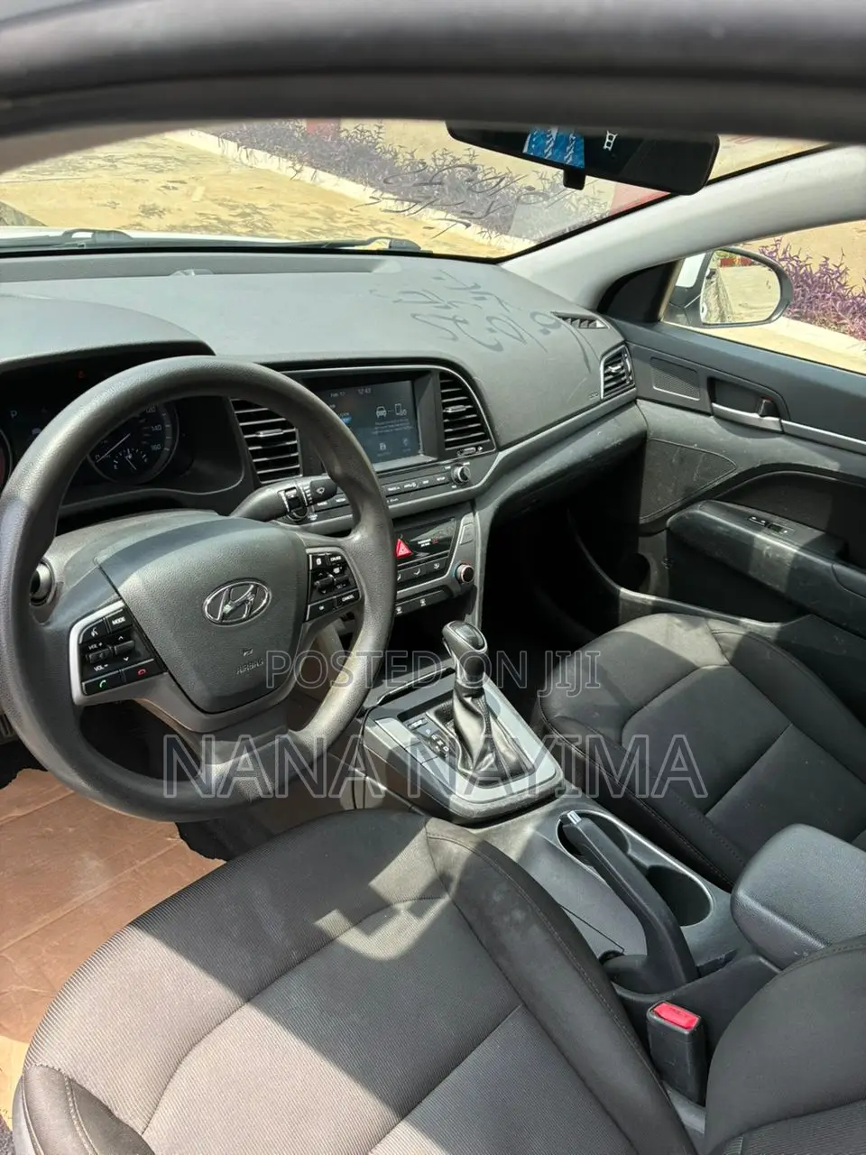 Hyundai Elantra Value Edition 2018 White