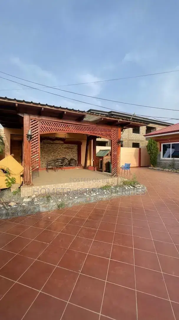 3bdrm House in Amasaman Wachild for rent