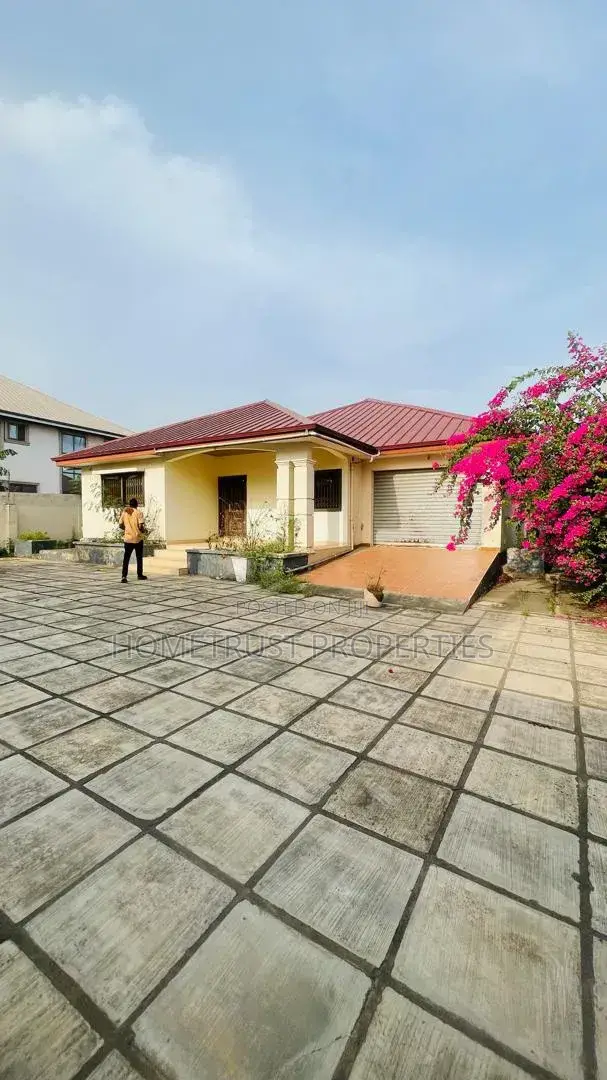 3bdrm House in Amasaman Wachild for rent