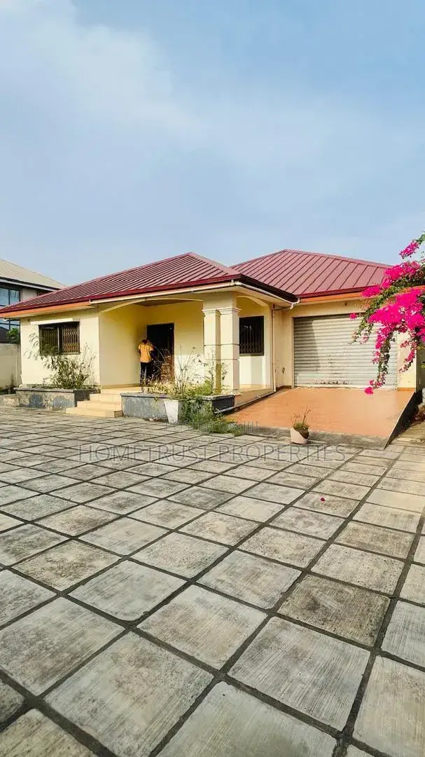 3bdrm House in Amasaman Wachild for rent