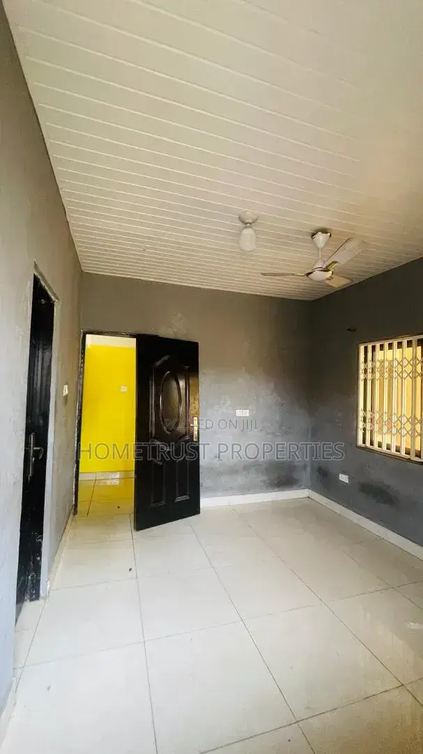 3bdrm House in Amasaman Wachild for rent