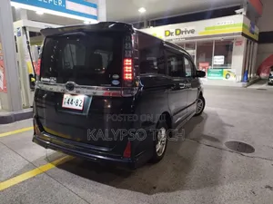 Toyota Voxy 2015 Black