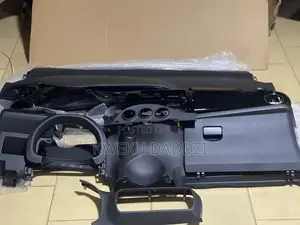 Toyota Vitz 2014-16 Dashboard