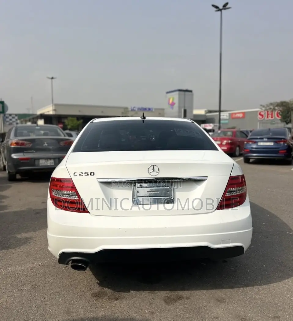 Mercedes-Benz C250 2014 White