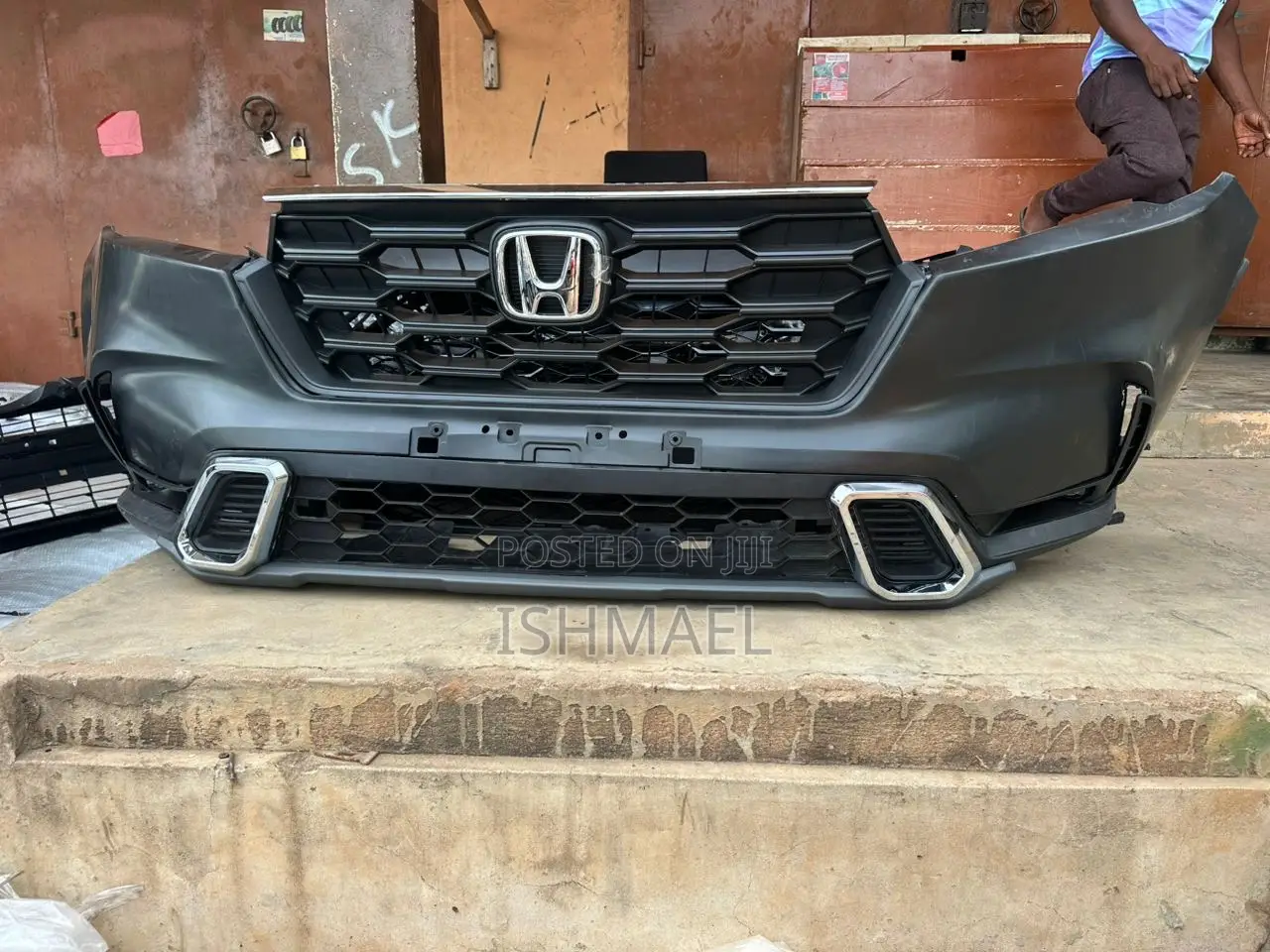 Honda Crv Front Complete Bumper Hybrid 2023,2024,2025,2026