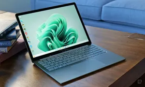 Laptop Microsoft Surface Laptop 5 16GB Intel Core i7 SSD 512GB