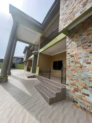 2bdrm Apartment in West Hills Mall Area for rent
