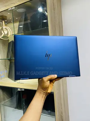 Laptop HP Dragonfly G1 8GB Intel Core i5 SSD 256GB