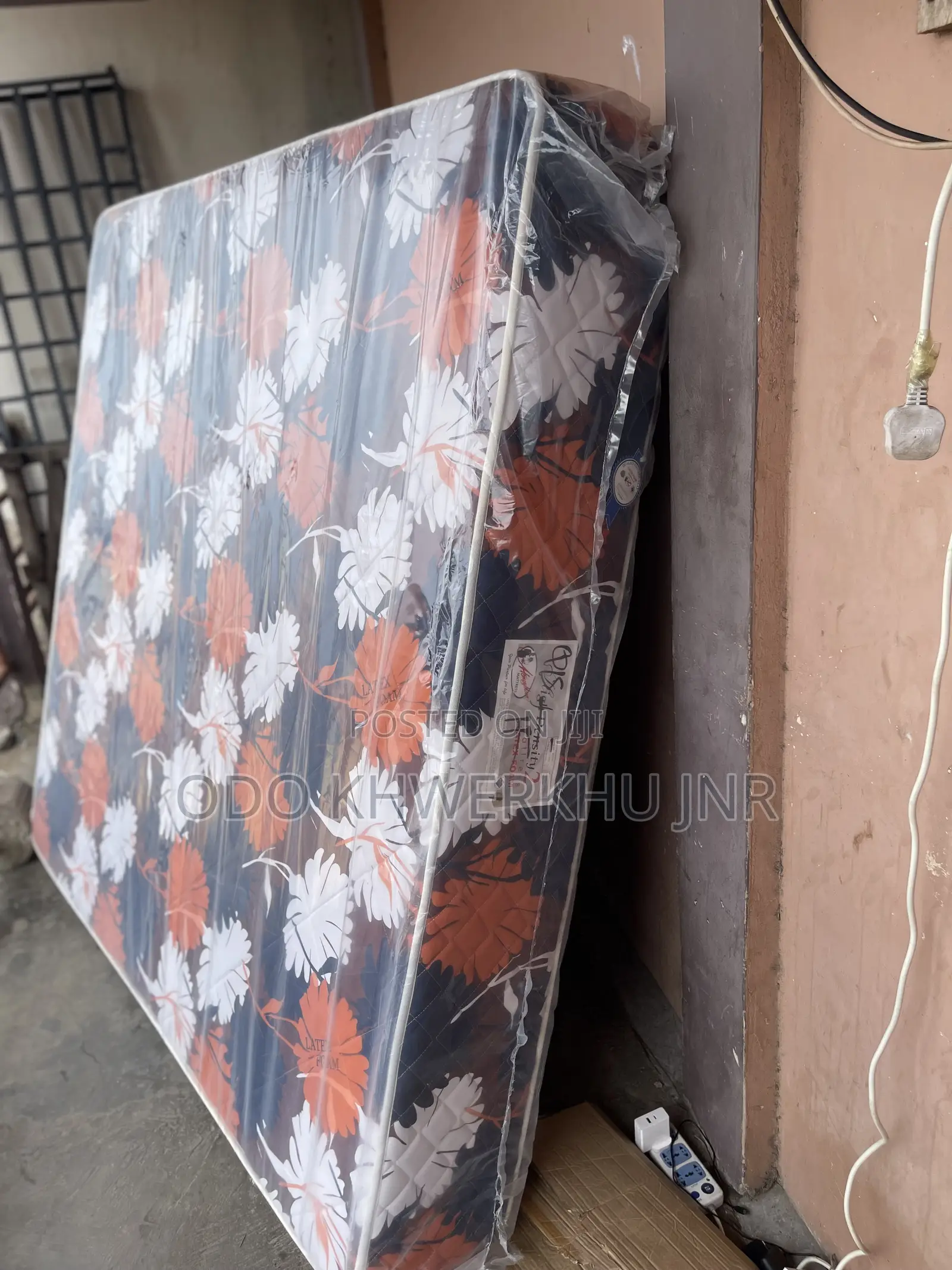 12inches Queen Size Bed High Density Mattress