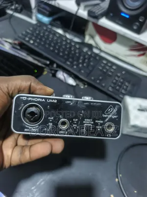 Behringer Um2 Studio Soundcard