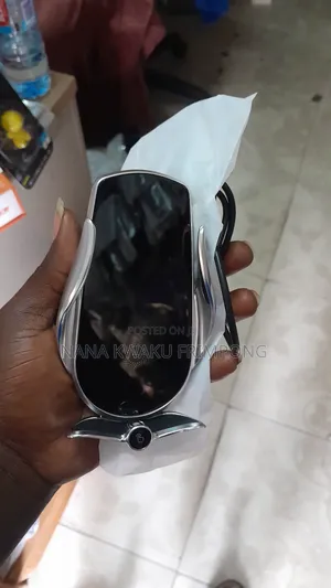 Smart Super Fast Charger Wireless Phone Holder Available All Phones
