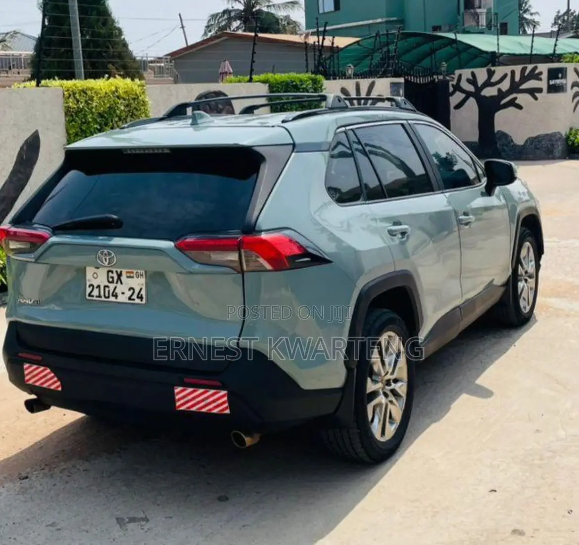 Toyota RAV4 2020 Blue