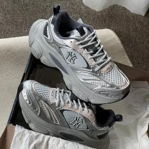 New York Sneaker