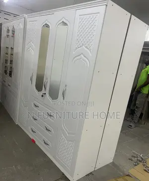 Insect-Free Wardrobe at Affordable Price