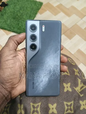 Tecno Camon 40 256 GB Black