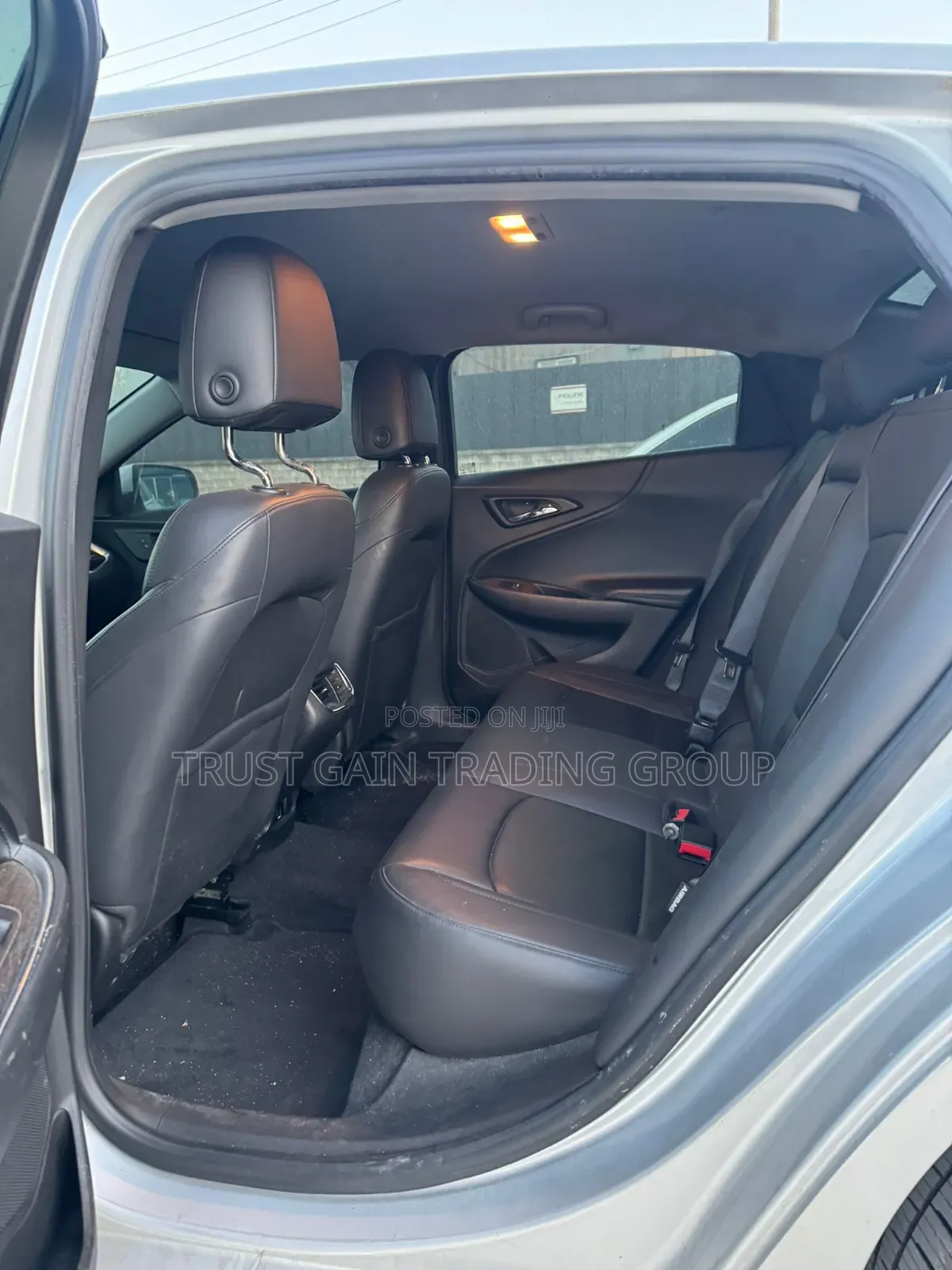 Chevrolet Malibu 2018 Silver
