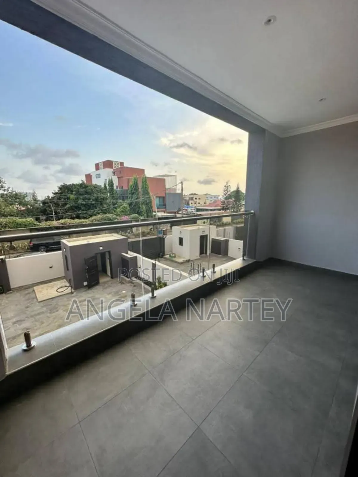 5bdrm House in East Legon, Accra Metropolitan for sale