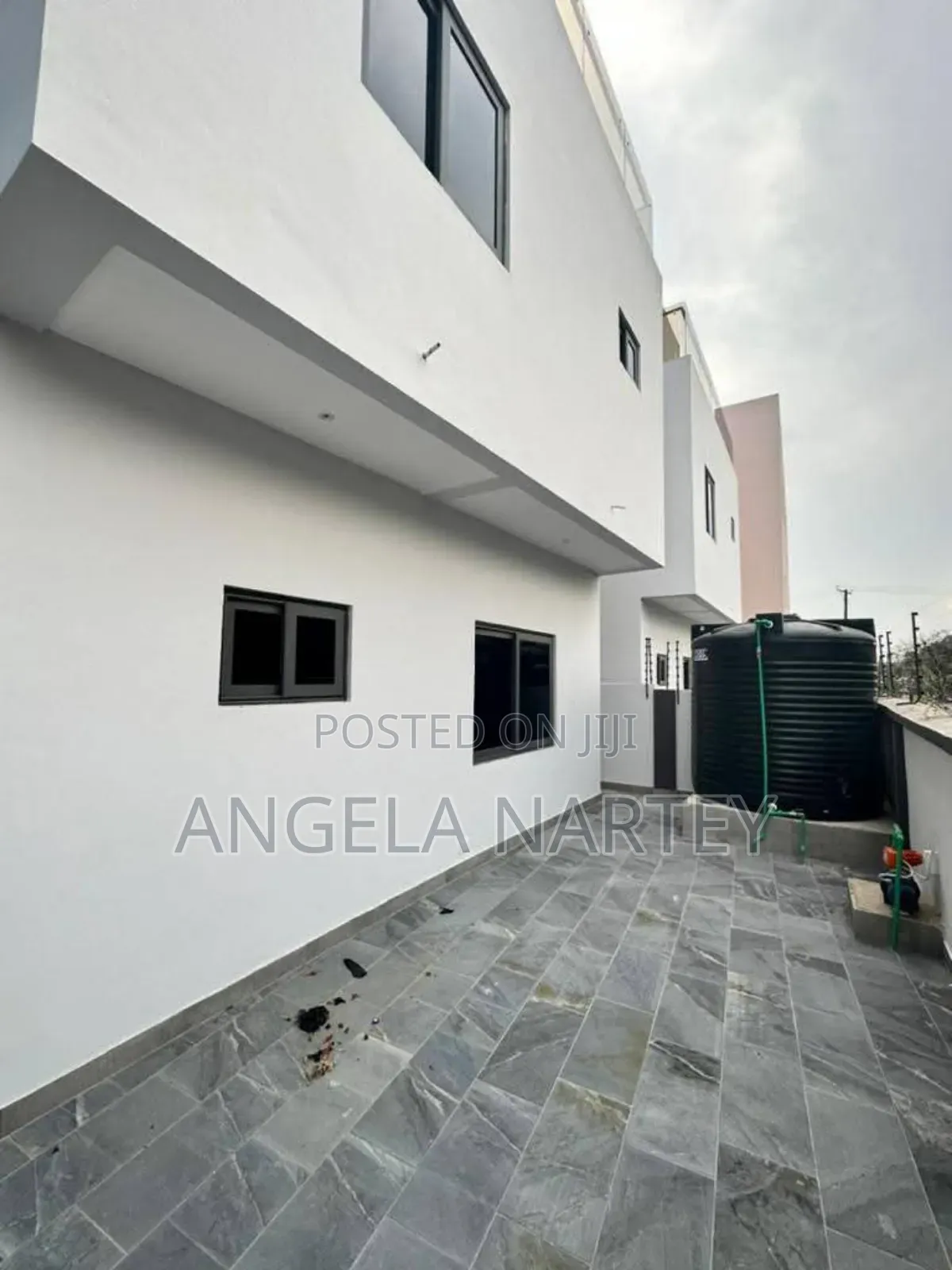 5bdrm House in East Legon, Accra Metropolitan for sale