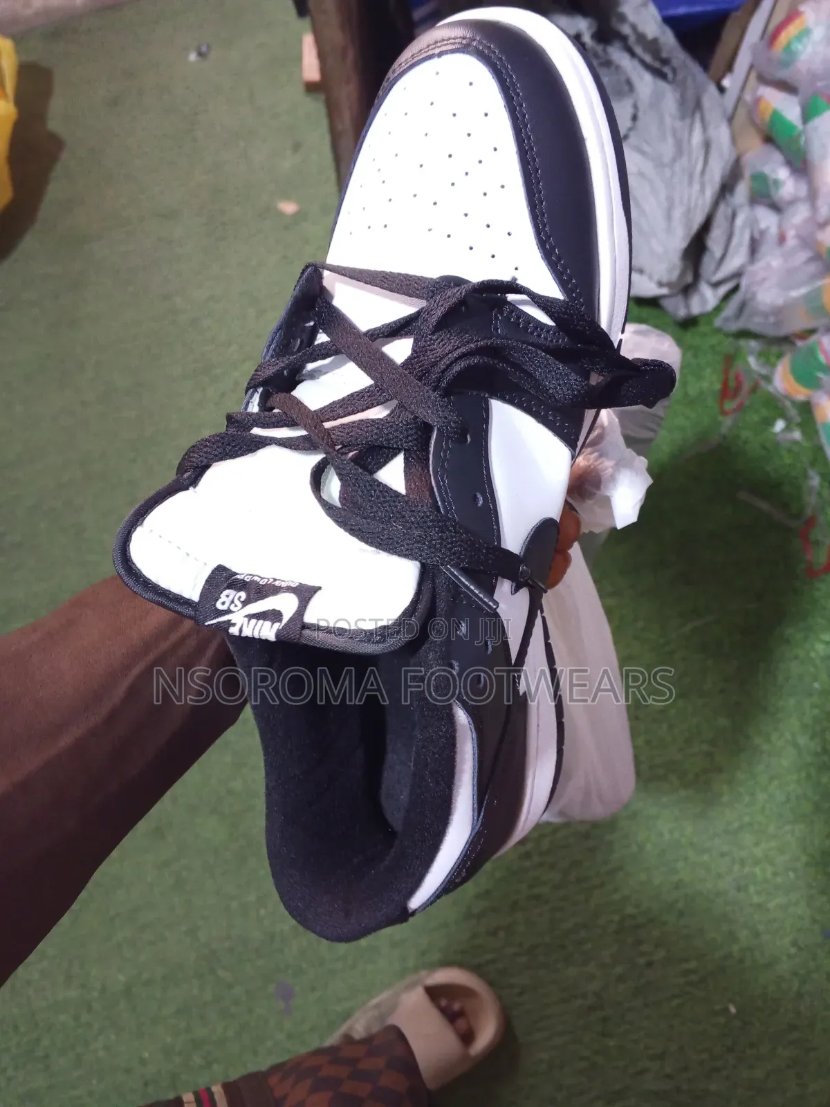 Nike Air Force 1 – Black/ White – Gh₵200/ 300 Sizes 40 to 45