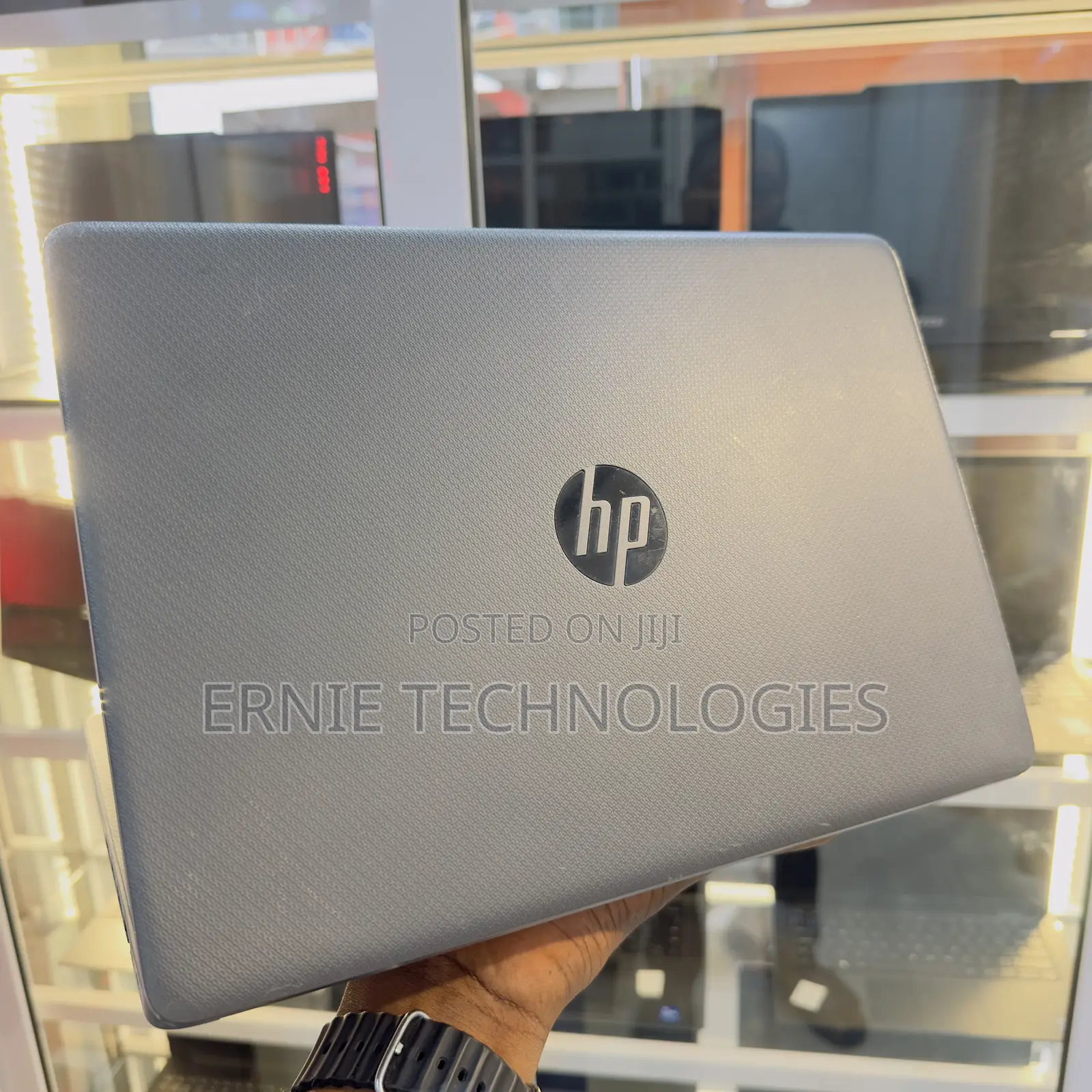 Laptop HP 240 G8 4GB Intel Core i3 HDD 1T