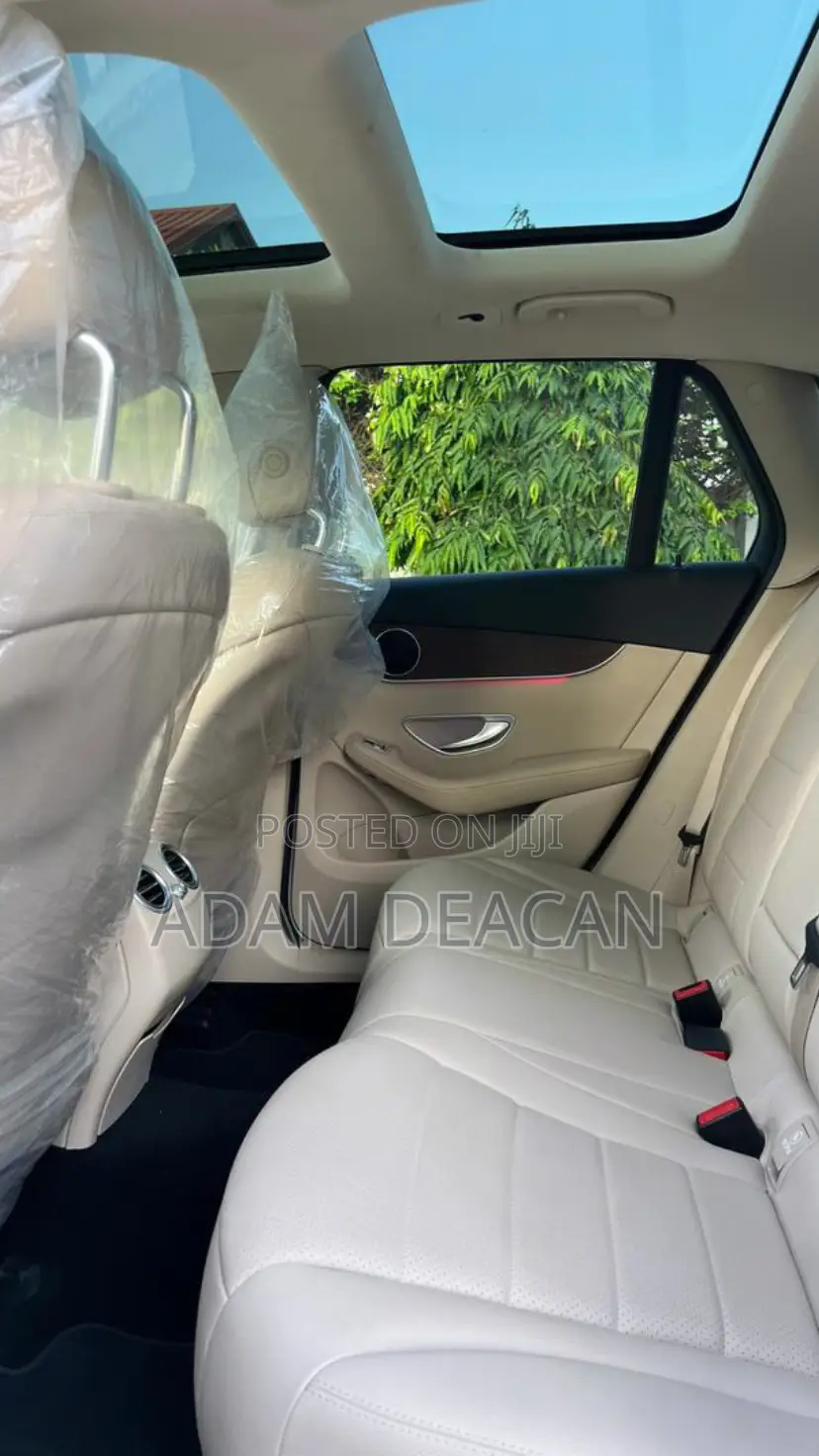 Mercedes-Benz GLC-Class 2022 White