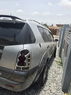 SsangYong Rexton 2010 Gray