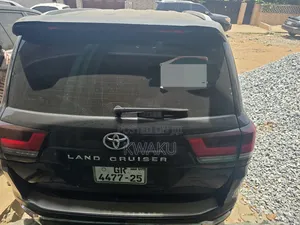 Toyota Land Cruiser 2009 Black