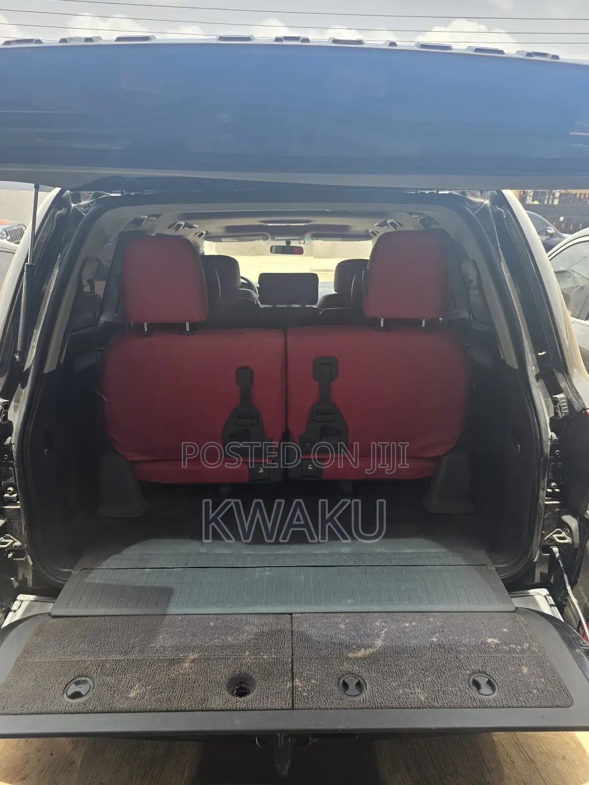 Toyota Land Cruiser 2010 Black