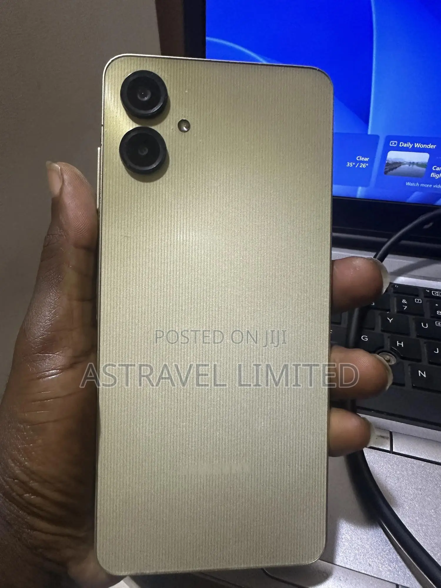 Samsung Galaxy A06 64 GB Gold
