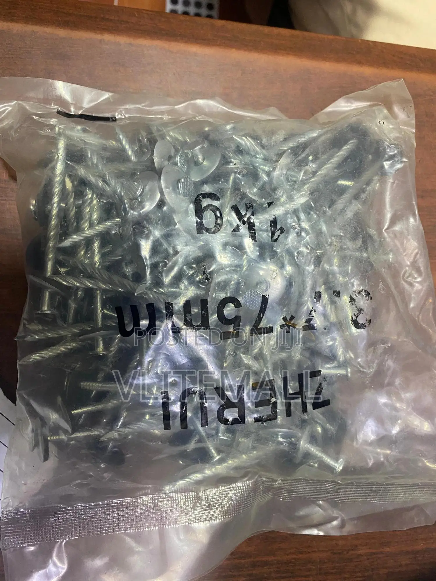 Zherui Package Of Roofing Nails