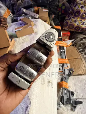 W205 / W253 Power Window Switch