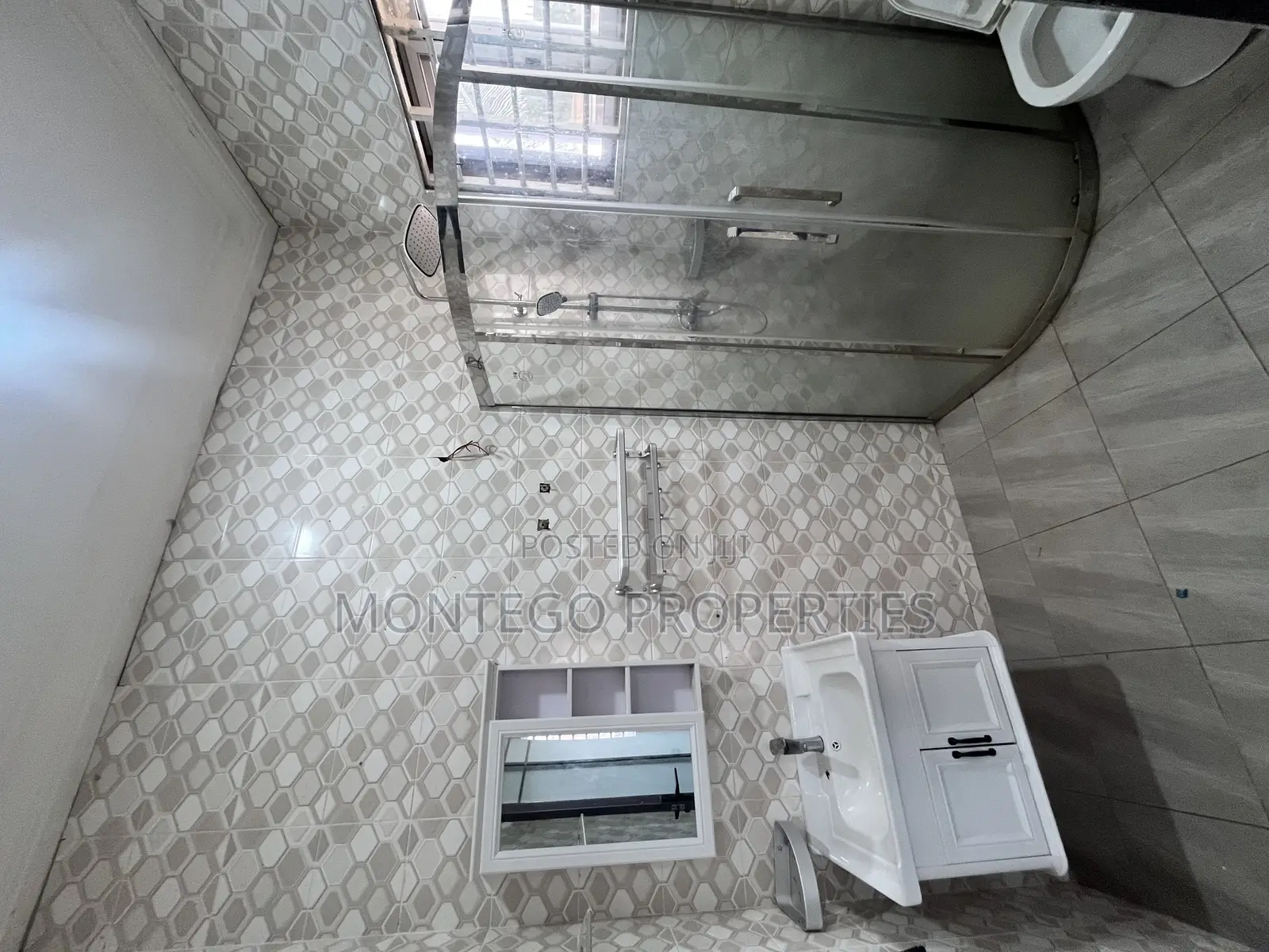 2bdrm Apartment in Ogbojo, East Legon for rent