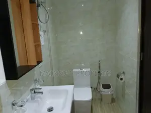 5bdrm House in Mainstay Estates, East Legon for sale