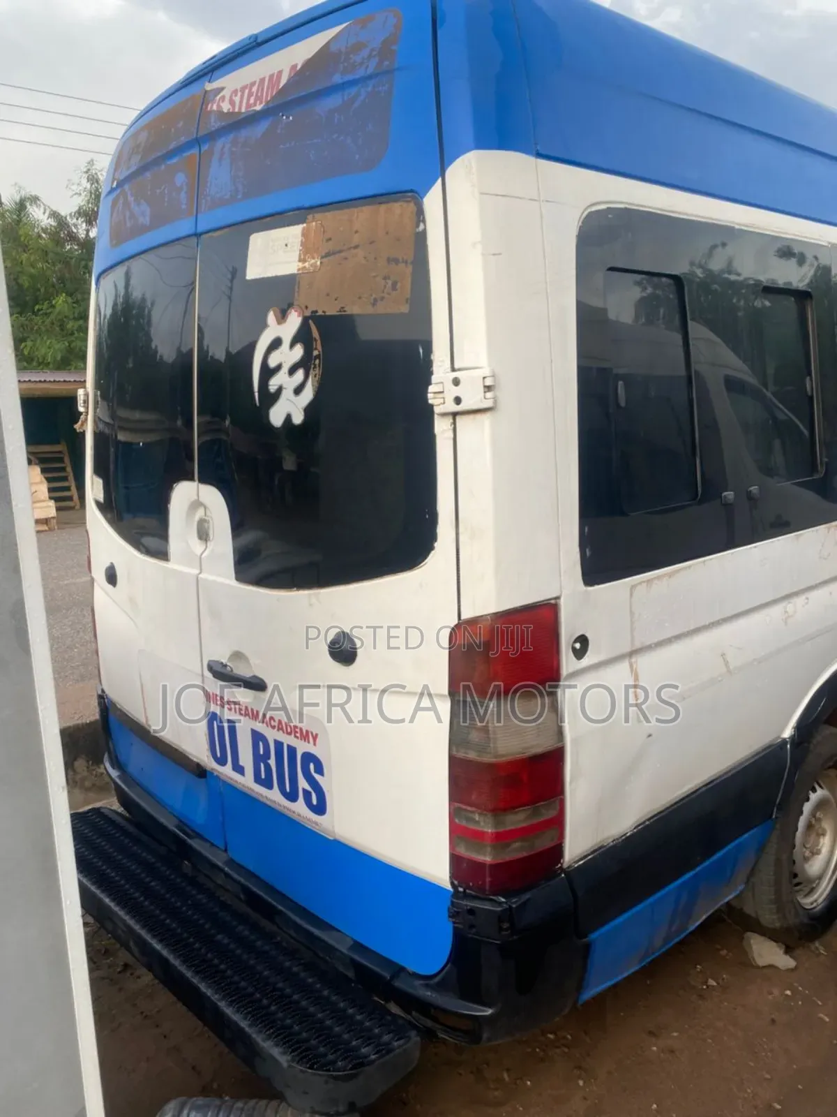 Mercedes-Benz Sprinter 2010 Blue
