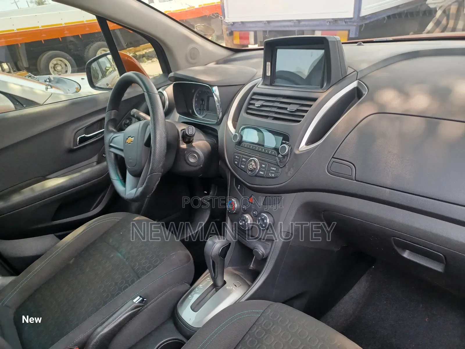 Chevrolet Trax 2016 Orange