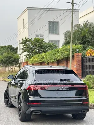 Audi Q8 2025 Black