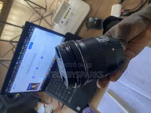 Canon Ef-S 10-18mm Lens