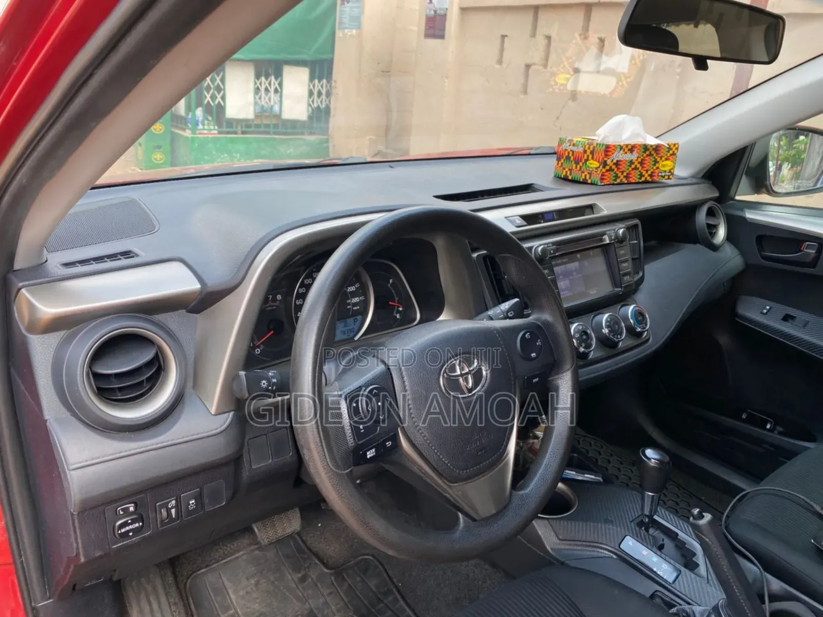Toyota RAV4 XLE 4dr SUV AWD (2.5L 4cyl 6A) 2015 Red
