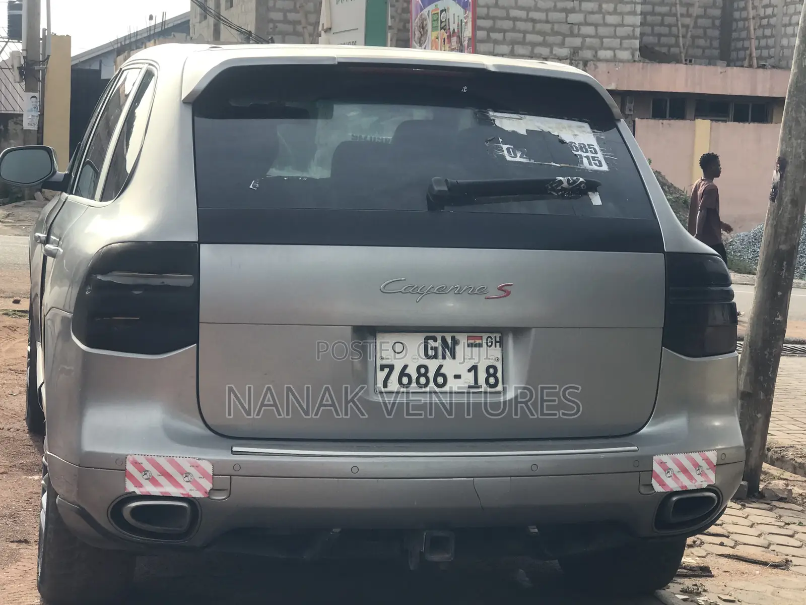 Porsche Cayenne S 2012 Gray