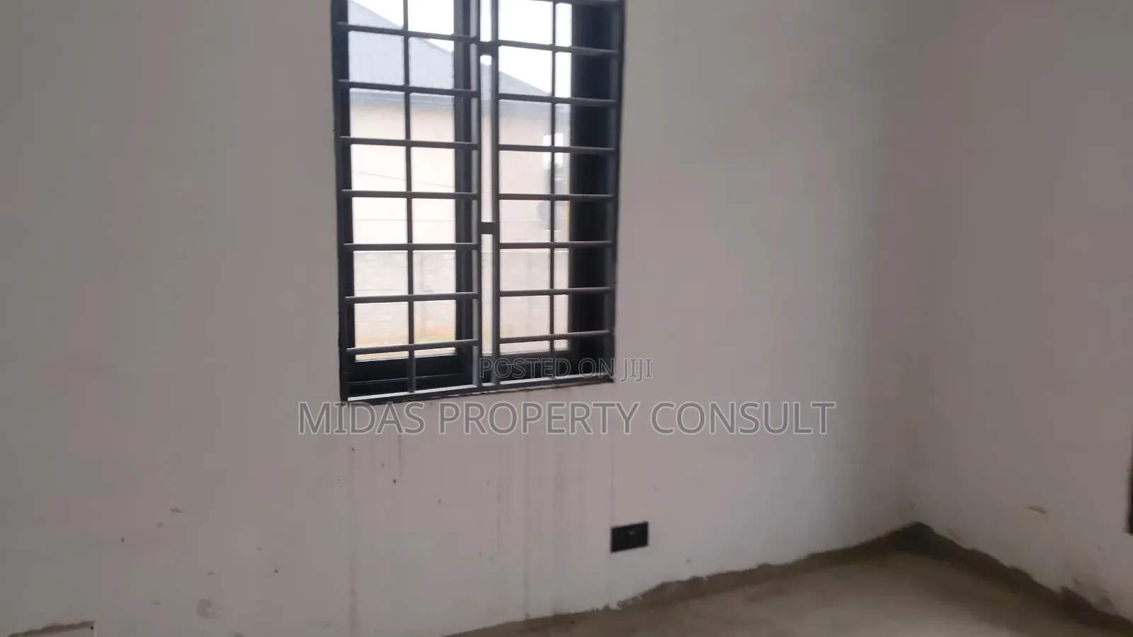 4bdrm House in Ayimensah, Ga East Municipal for sale