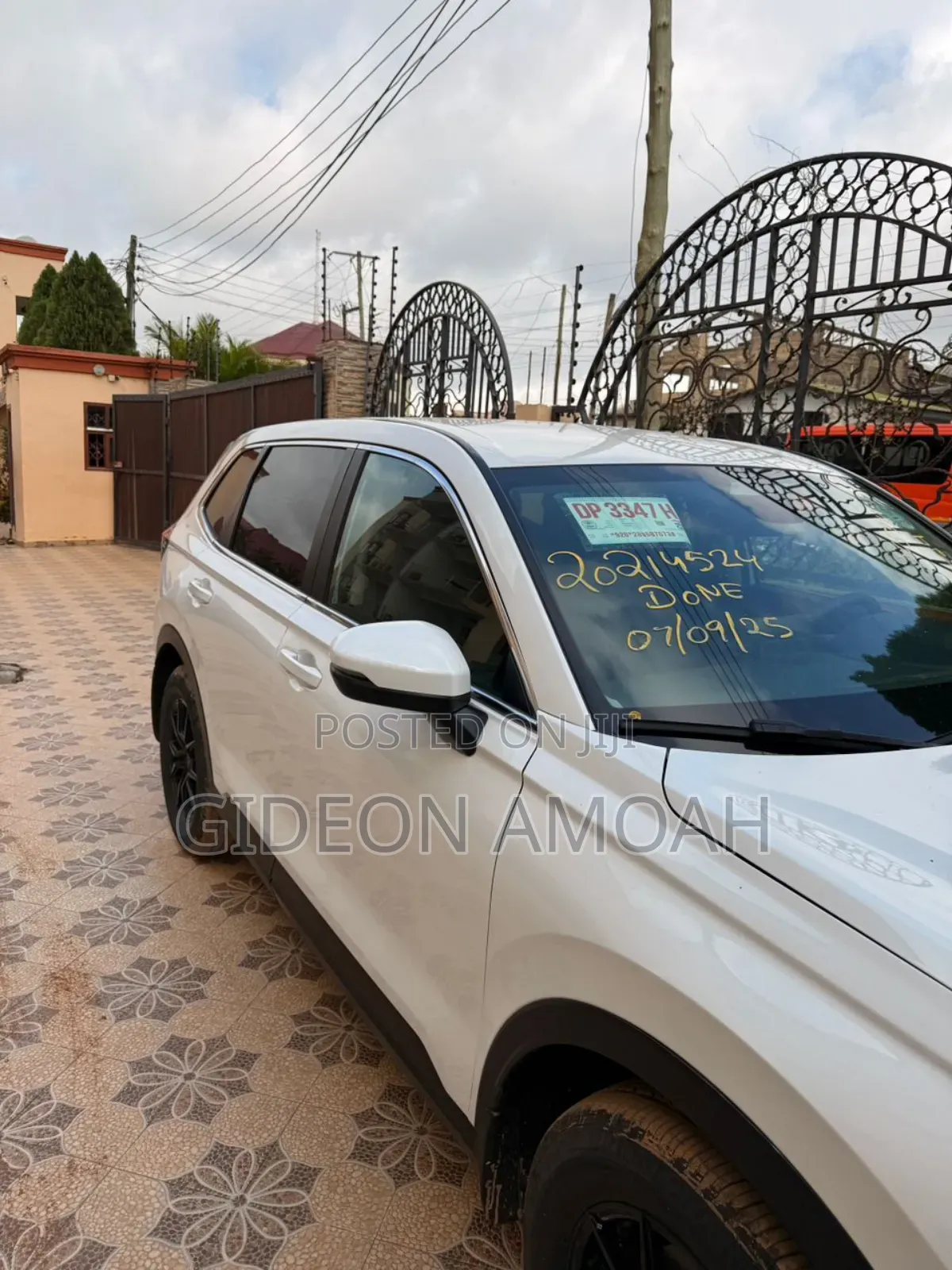 Honda CR-V 2025 White