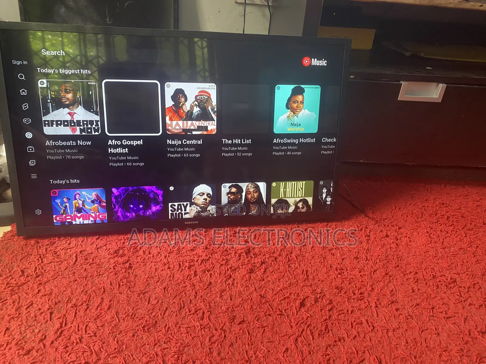 A Very Nice Home Use Samsung 32 Inches Smart Tv for Sale