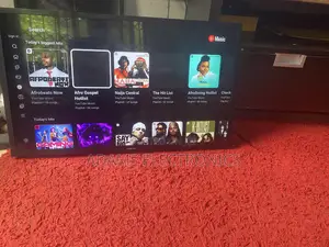 A Very Nice Home Use Samsung 32 Inches Smart Tv for Sale