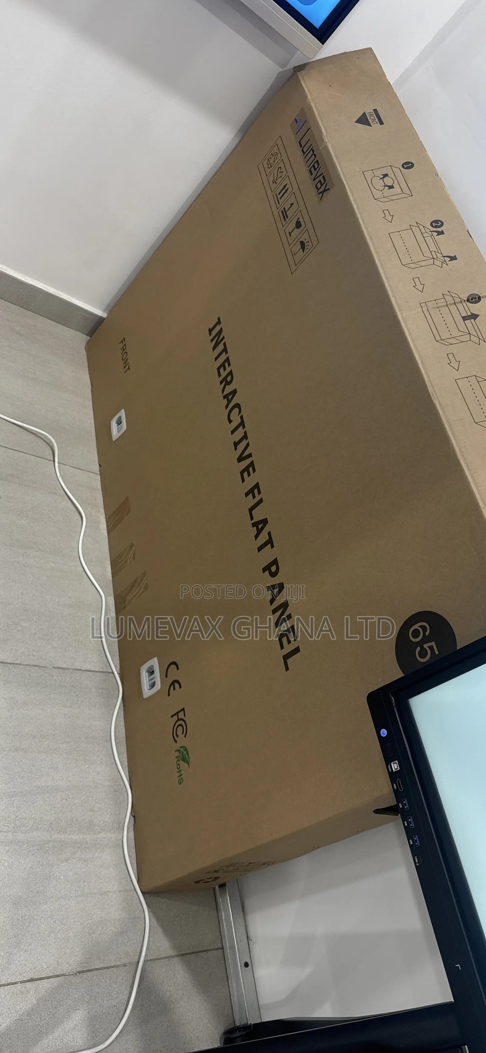 Smart Screen- Interactive Flat Panel