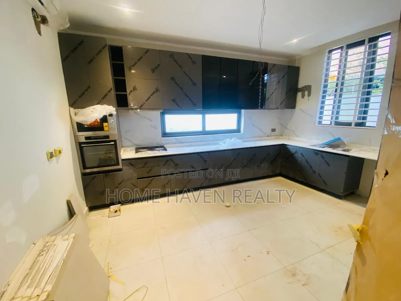 4bdrm House in Spintex Hfc 18, Baatsona Total for sale