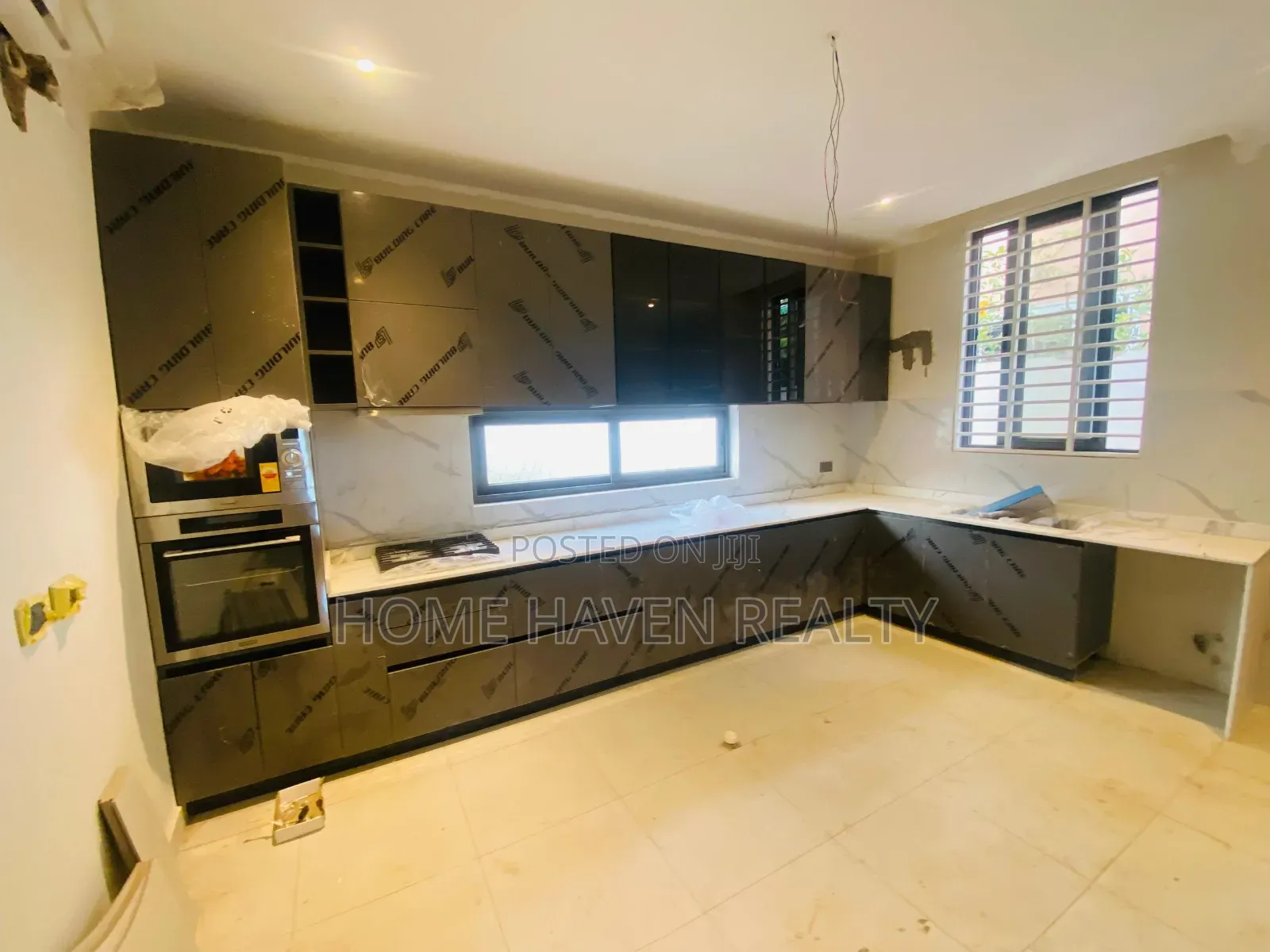 4bdrm House in Spintex Hfc 18, Baatsona Total for sale