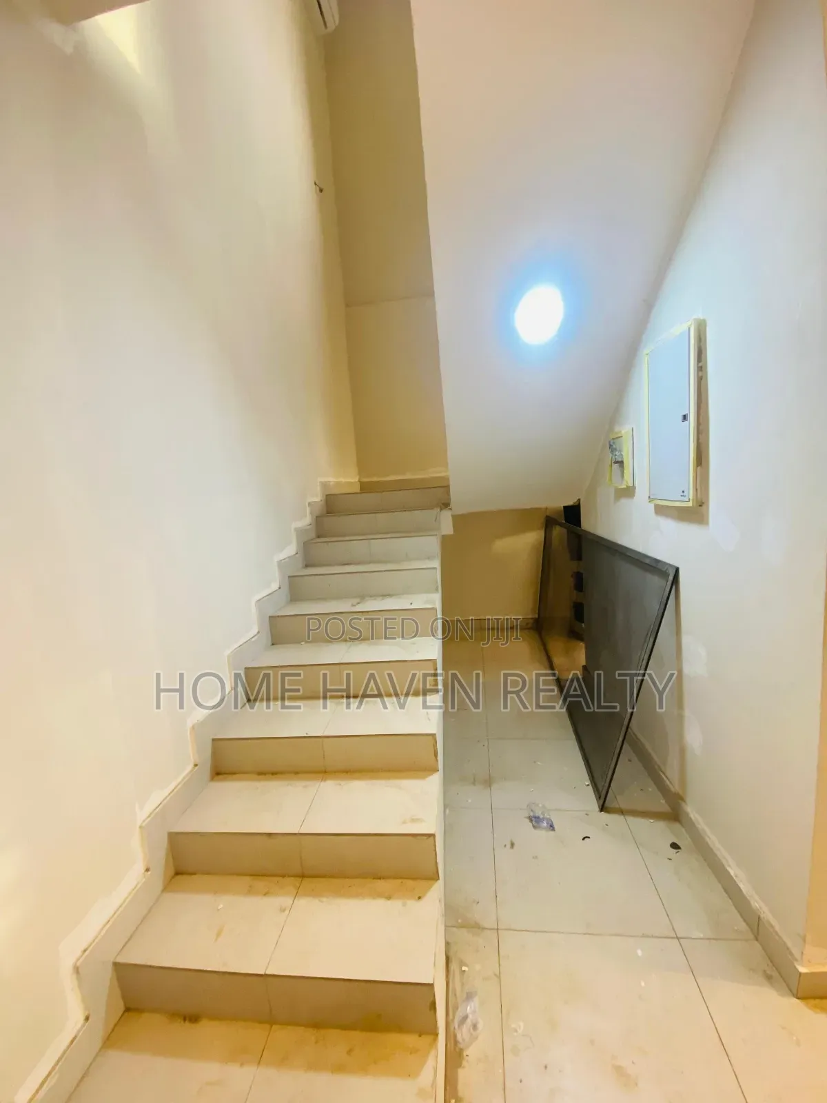 4bdrm House in Spintex Hfc 18, Baatsona Total for sale