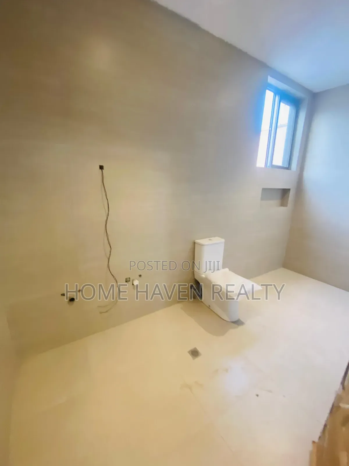 4bdrm House in Spintex Hfc 18, Baatsona Total for sale
