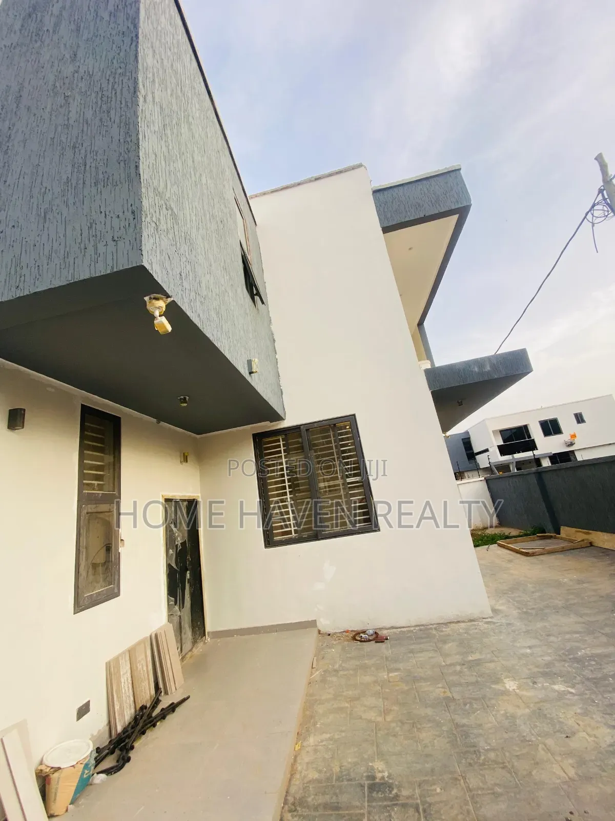 4bdrm House in Spintex Hfc 18, Baatsona Total for sale