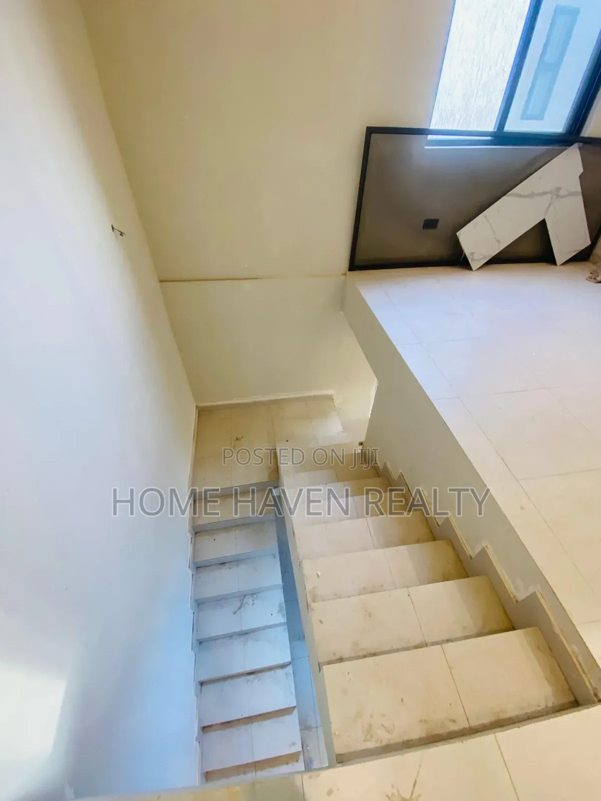 4bdrm House in Spintex Hfc 18, Baatsona Total for sale